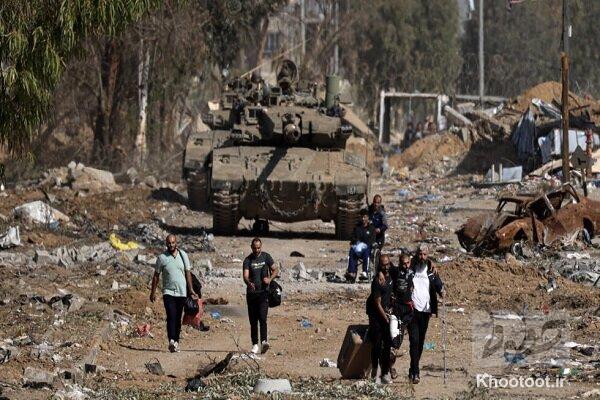 متولدان در بزرگترین زندان روباز جهان متولدان در بزرگترین زندان روباز جهان