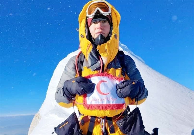 کوهنورد تهرانی در راه صعود به قله گاشربروم ۲