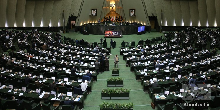 مجلسی که باید در راس امور باشد