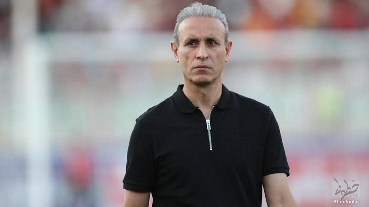 سرمربی تیم فوتبال پرسپولیس بلاخره آمد