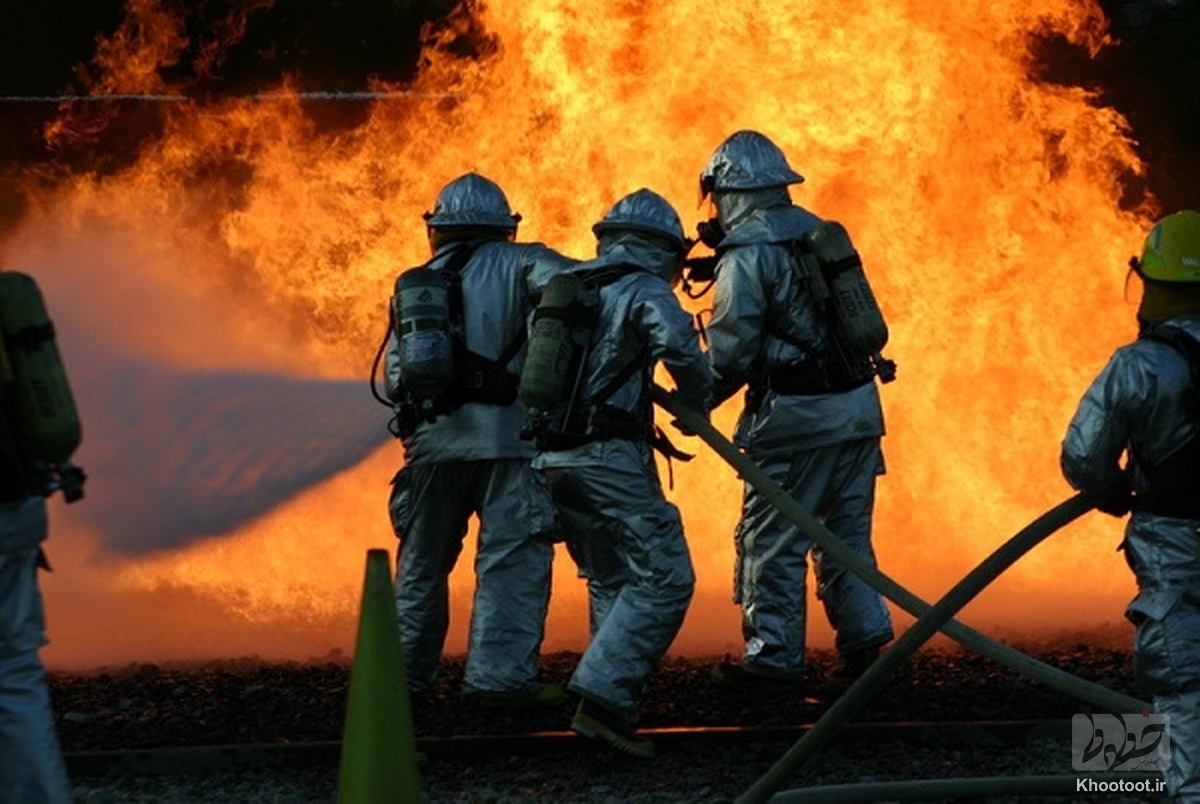 آتش‌نشانی شغل بسیار پرریسک/ همه افراد این حوزه جزو اقشار متوسط رو به پایین هستند