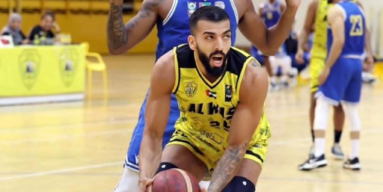 بسکتبالیست ایرانی قراردادش را با الوصل تمدید کرد