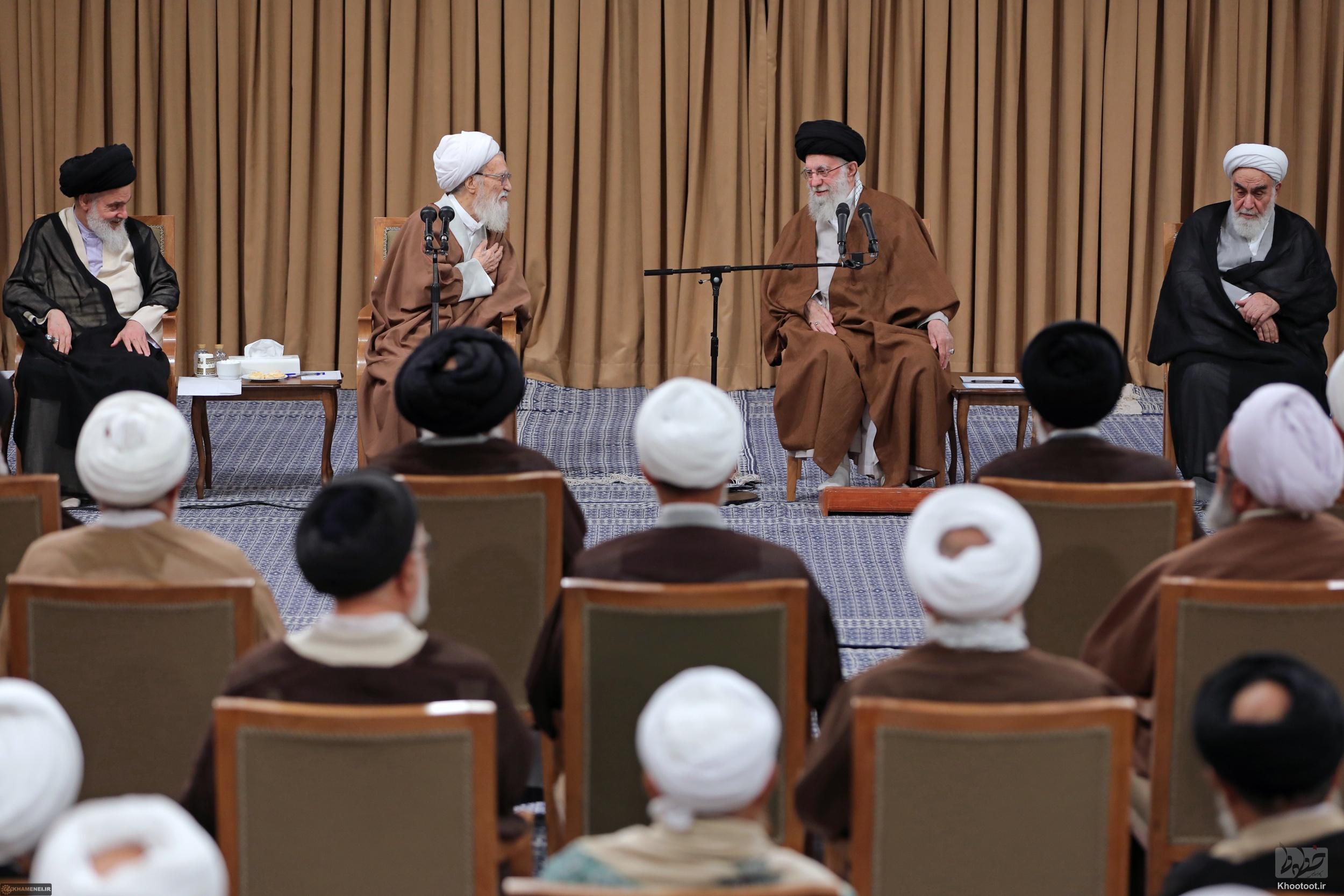 دیدار اعضای مجلس خبرگان رهبری با رهبر معظم انقلاب دیدار اعضای مجلس خبرگان رهبری با رهبر معظم انقلاب