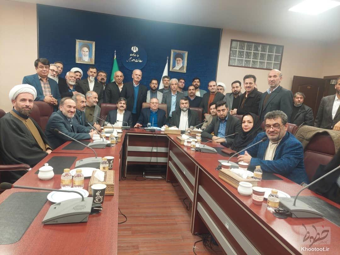 قدردانی از فعالیتهای همه جانبه حزب همت و حمایت از دکتر مسعود پزشکیان در انتخابات ریاستجمهوری دوره چهاردهم قدردانی از فعالیتهای همه جانبه حزب همت و حمایت از دکتر مسعود پزشکیان در انتخابات ریاستجمهوری دوره چهاردهم