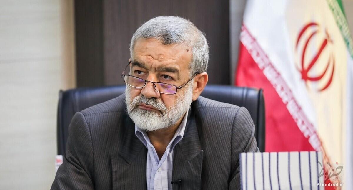 آقای حسن روحانی ۸ سال با آمریکاییها مذاکره کرد، به کجا رسید؟/ دروغهایی که به دولتهای قبل تحویل میدادند را به آقای پزشکیان هم تحویل میدهند آقای حسن روحانی ۸ سال با آمریکاییها مذاکره کرد، به کجا رسید؟/ دروغهایی که به دولتهای قبل تحویل میدادند را به آقای پزشکیان هم تحویل میدهند