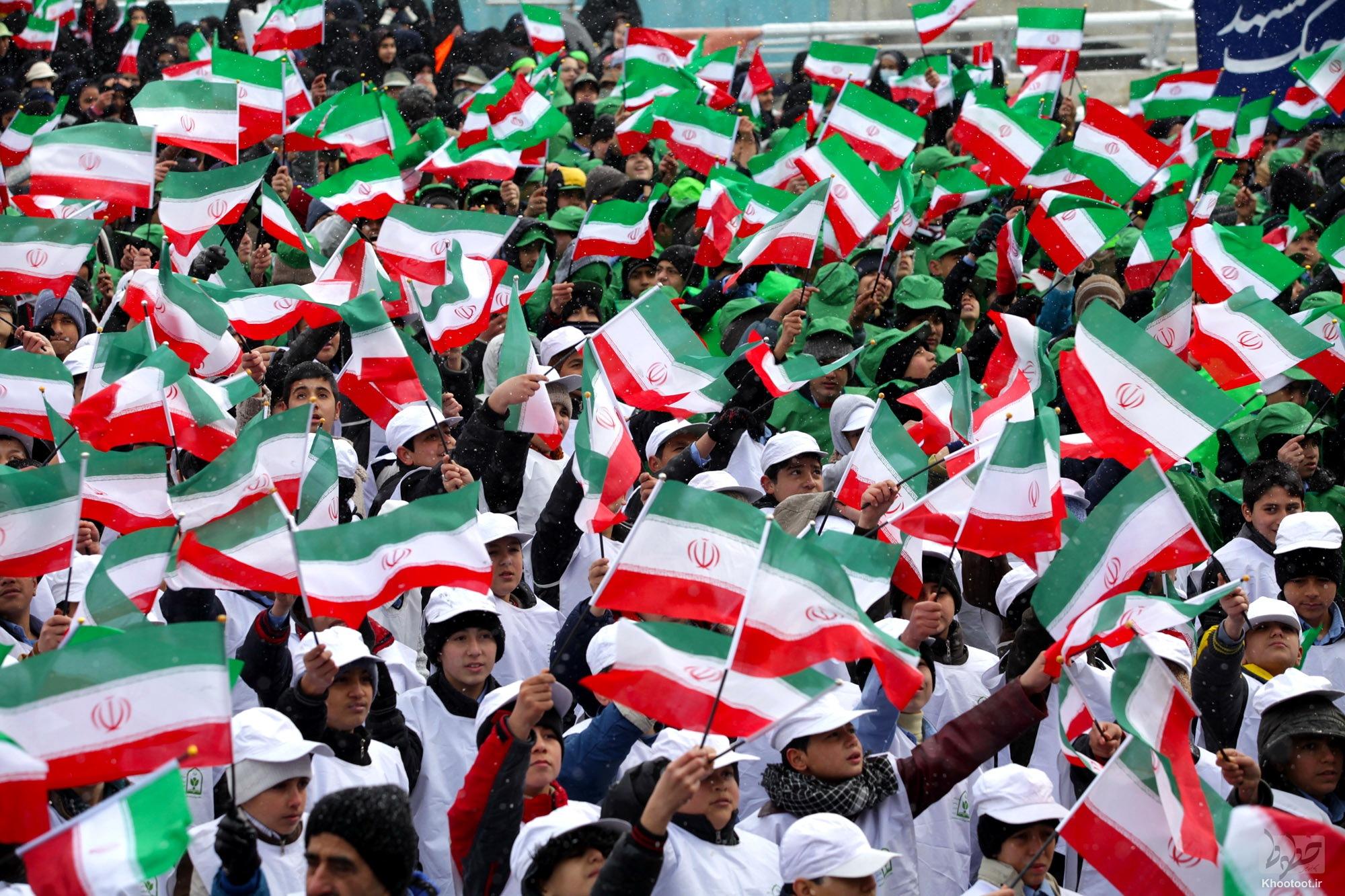 راهپیمایی 22 بهمن؛ پاسداشت 47 سال ایستادگی و اقتدار راهپیمایی 22 بهمن؛ پاسداشت 47 سال ایستادگی و اقتدار