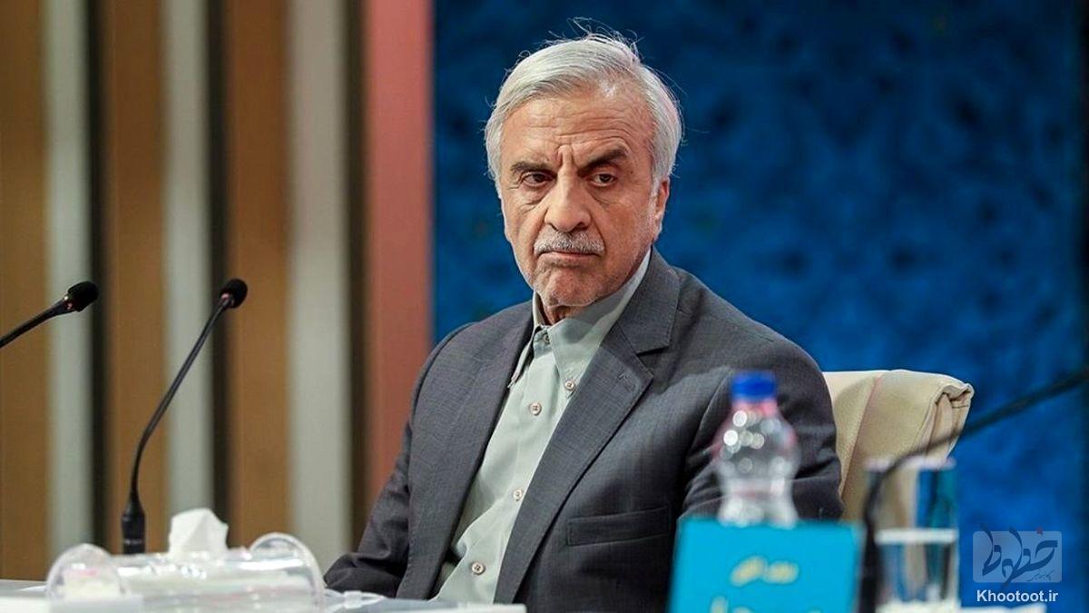 روز در دولت مینشینند بعد شب دستورشان را از جای دیگری میگیرند و اجرا میکنند/ وفاق باید حول یک محور باشد روز در دولت مینشینند بعد شب دستورشان را از جای دیگری میگیرند و اجرا میکنند/ وفاق باید حول یک محور باشد