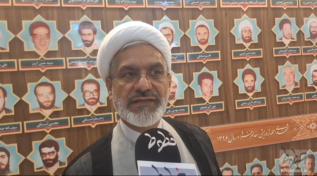 آموزش در کشور حلقهای مفقوده/ در یک کلاس 23 نفره، 40نفر قرار دارند به این جهت خروجی لازم را شاهد نیستیم آموزش در کشور حلقهای مفقوده/ در یک کلاس 23 نفره، 40نفر قرار دارند به این جهت خروجی لازم را شاهد نیستیم