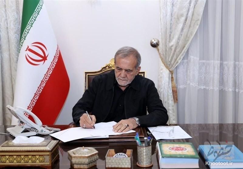 شهید تنگسیری اقتدار نیروی دریایی در خلیج فارس را ارتقا داد شهید تنگسیری اقتدار نیروی دریایی در خلیج فارس را ارتقا داد