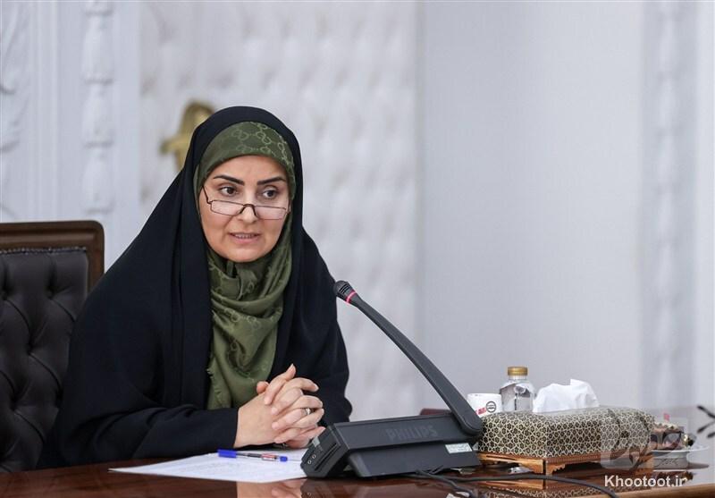 فرزانه صادق: آثار جنگ را از چهره شهرها پاک میکنیم فرزانه صادق: آثار جنگ را از چهره شهرها پاک میکنیم