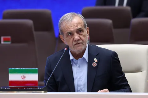 دشمنان نمی‌توانند به این سادگی ایران را مورد محاصره قرار دهند
