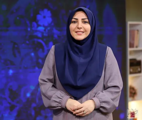 تماشا کنید/ واکنش مجری تلویزون به تیتر روزنامه‌های کیهان و شرق/ دشمن شاد شدیم!