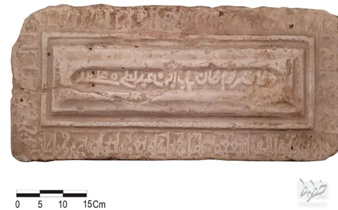 ابلاغ مراتب ثبت ملی ۸ اثر منقول فرهنگی‌تاریخی به استاندار لرستان
