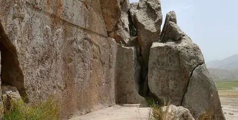 اثر ۴۵۰۰ ساله تاریخی در حال تخریب!