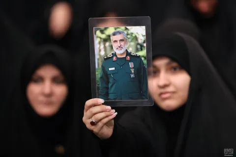 گزارش تصویری از برگزاری مراسم بزرگداشت شهدای جنگ تحمیلی اخیر در حسینیه امام خمینی(ره)