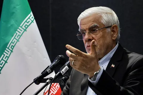 واکنش عارف به قطعنامه شورای حکام علیه ایران