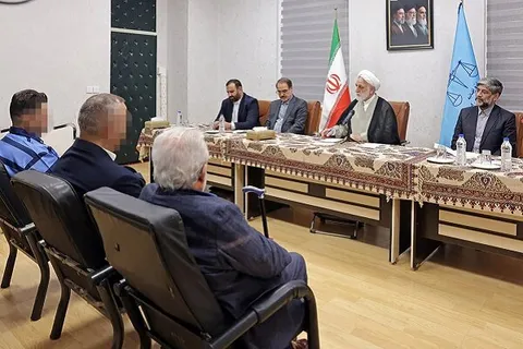 با مدعیان اعمال نفوذ در قوه قضاییه مماشات نمی‌کنیم