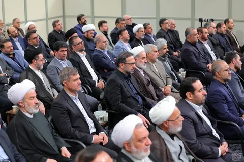 گزارش تصویری از دیدار مسئولان قوه قضائیه با رهبر معظم انقلاب