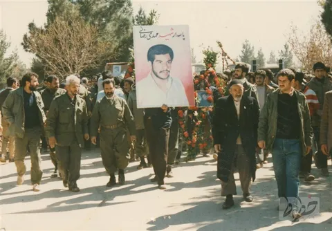 فوتبالیست‌ها هم شهید می‌شوند/هر منطق صفر و صدی رد شده است!