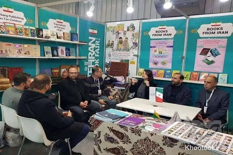 رونمایی از پانزده کتاب منتشرشده به زبان ترکی با حمایت گرنت