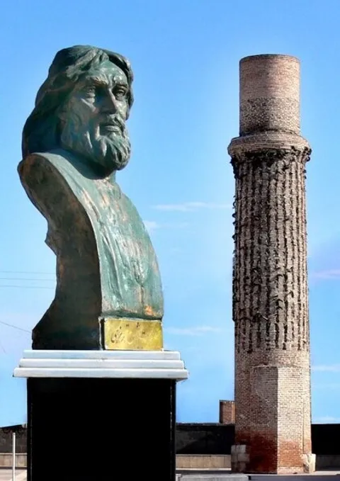 بارگاه شمس تبریزی تکمیل می‌شود!