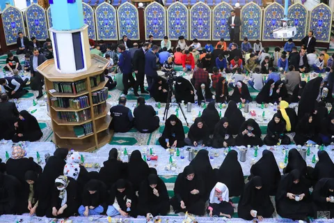 گزارش تصویری از افطار رئیس جمهور در کنار ایتام