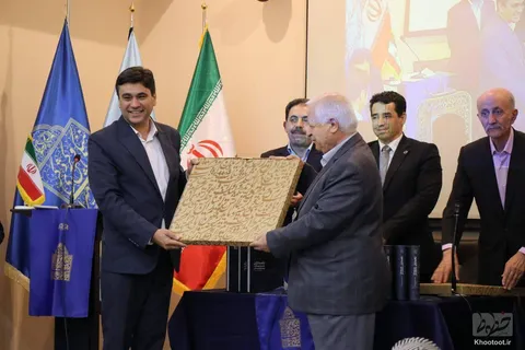 نشست بزرگداشت روز سنندج برگزار شد
