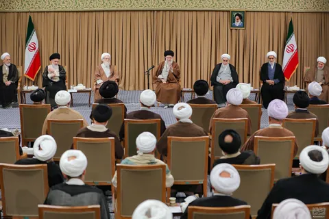 گزارش تصویری از دیدار رهبر معظم انقلاب با اعضای مجلس خبرگان رهبری