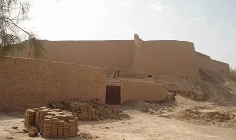 قلعه تاریخی نهبندان مرمت می‌شود