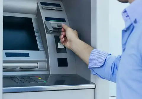 اخذ عوارض از دستگاه‌های ATM ممنوع شد