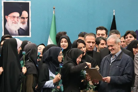گزارش تصویری از دیدار رئیس جمهور با اهالی رسانه