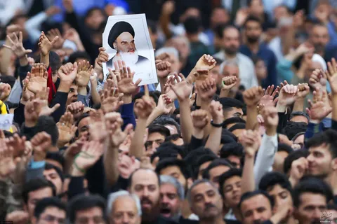 گزارش تصویری از سخنرانی رهبر معظم انقلاب در مراسم سالگرد ارتحال حضرت امام خمینی(ره)
