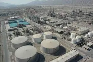 دلایل پایین بودن قیمت بنزین صادراتی ایران