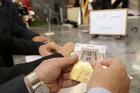 دستگیری۵۰ نفر در برخورد با معاملات فردایی طلا و ارز/مسدود شدن ۵ هزار حساب بانکی