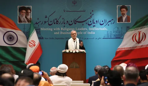در برابر قلدری سر خم نخواهیم کرد/ همه ادیان بر پایه عدالت و مبارزه با ظلم استوارند
