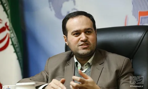 مردم به دلیل مسائل اقتصادی چاره‌ای جز استفاده از ظرفیت فضای مجازی برای بزرگداشت مراسم شب یلدا ندارند