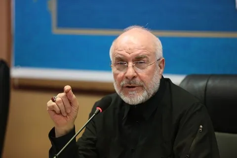 رهبر شهید انقلاب؛ معیار تشخیص راه از بیراهه در سخت‌ترین میدان‌ها