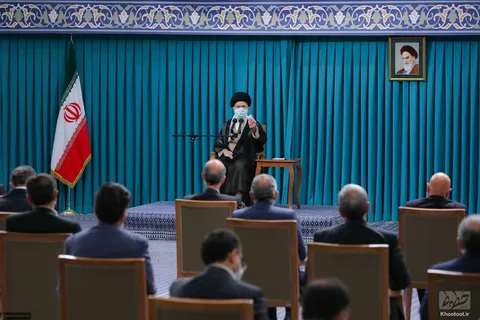 گزارش تصویری دیدار  هیئت دولت با مقام معظم رهبری