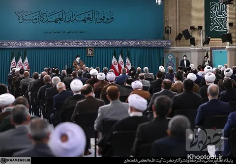 گزراش تصویری دیدار رهبر انقلاب با مسئولین نظام